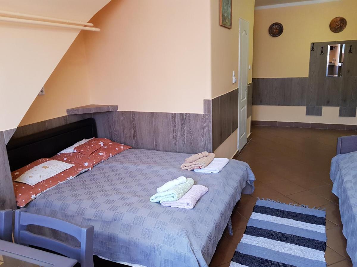 Legányi Apartmanház Eger Exterior foto