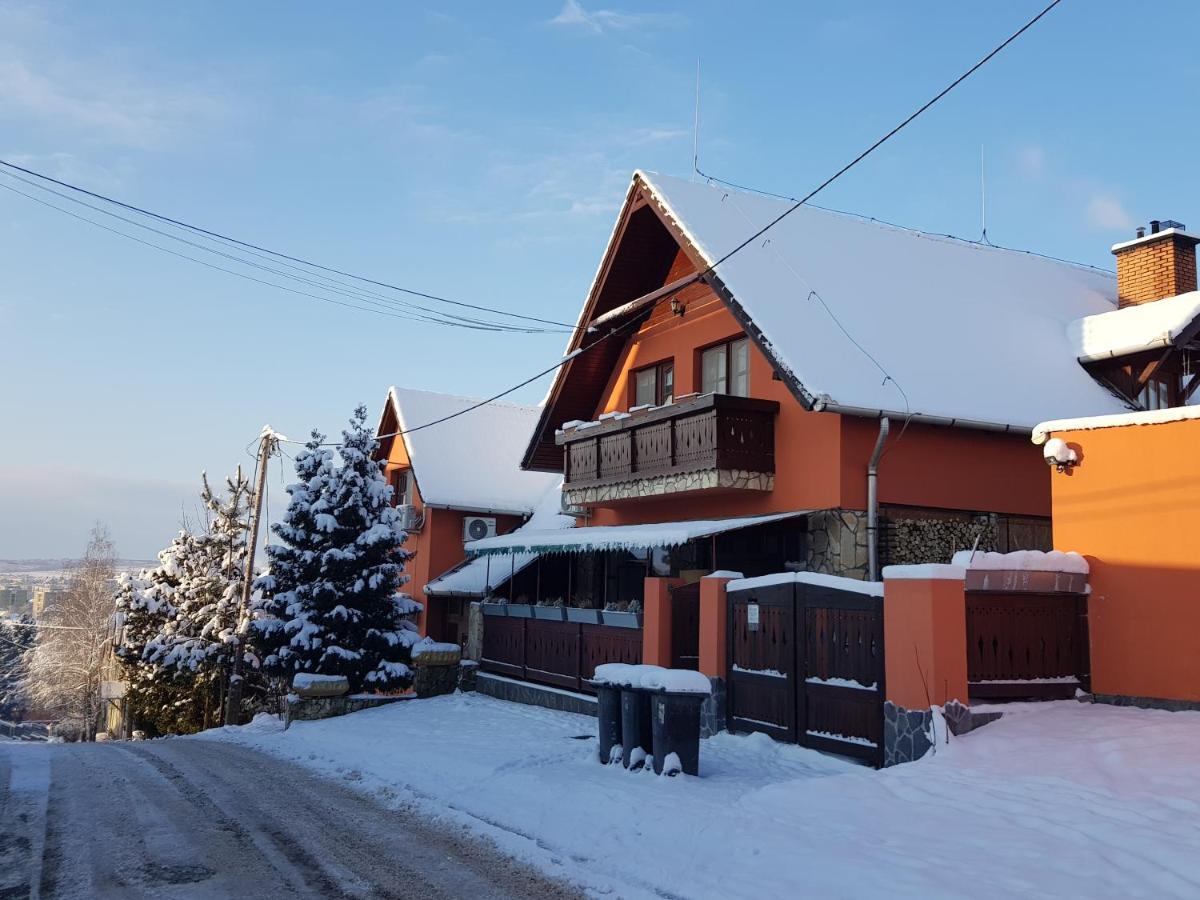 Legányi Apartmanház Eger Exterior foto