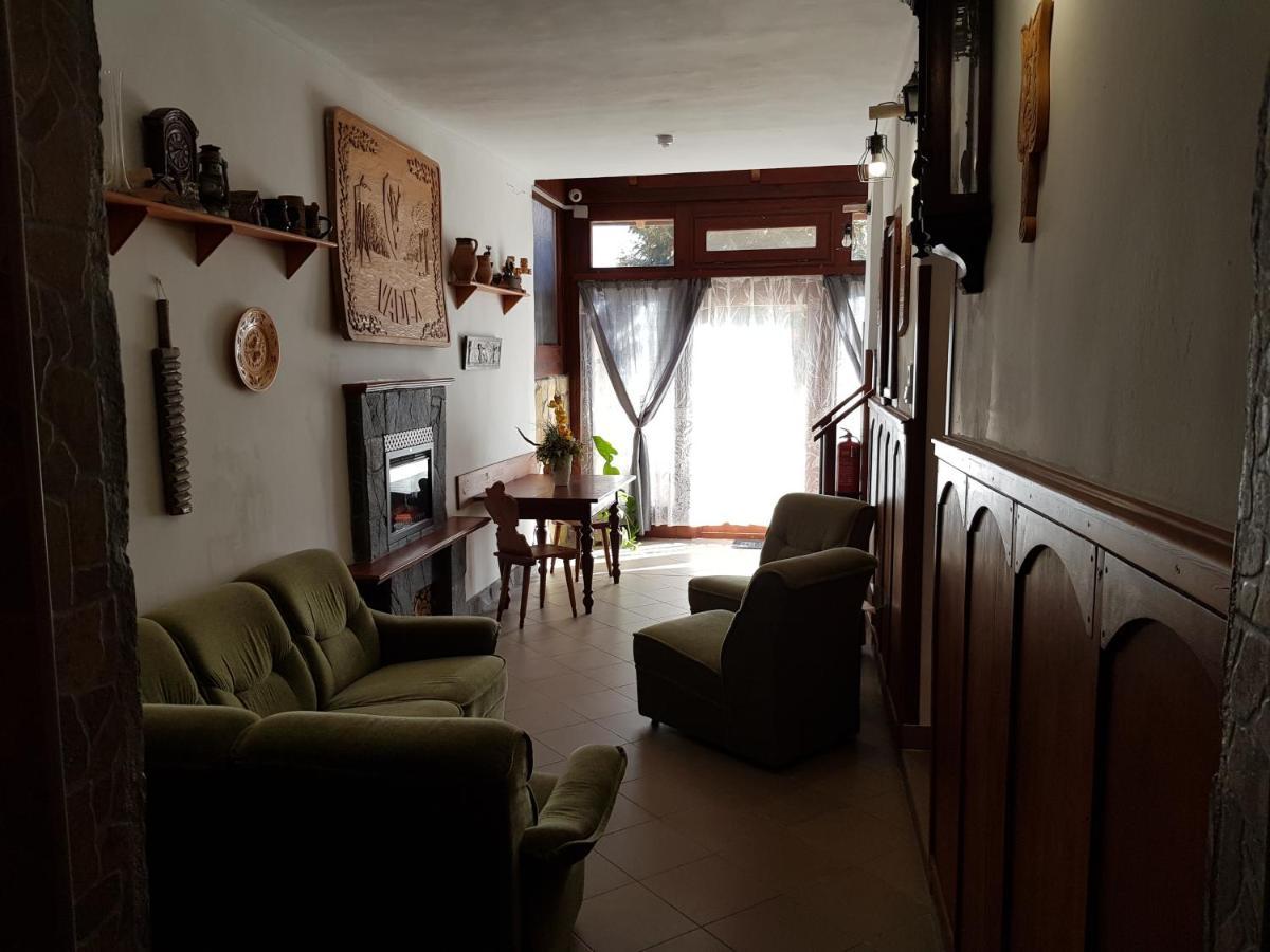 Legányi Apartmanház Eger Exterior foto