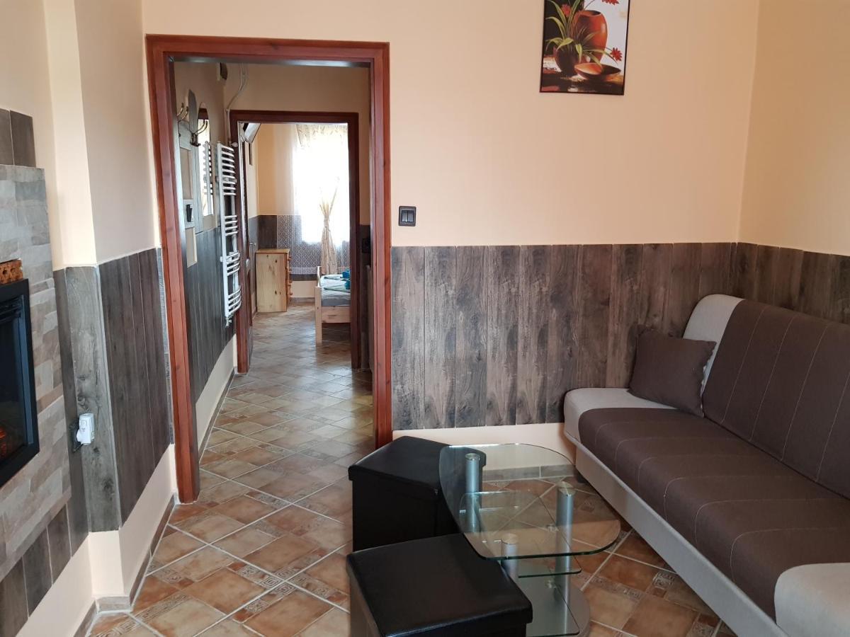 Legányi Apartmanház Eger Exterior foto