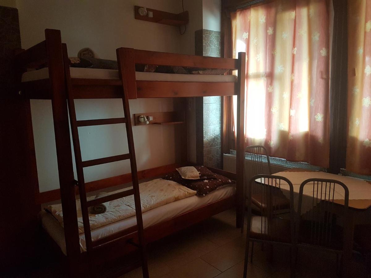 Legányi Apartmanház Eger Exterior foto